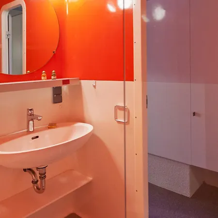 Renove, Aux Pieds, Balcon, Wifi Gratuit - Fr-1-346-357